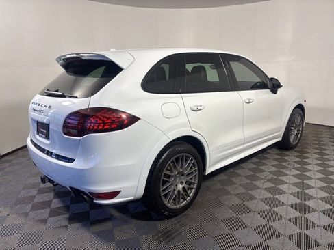 Used 2014 Porsche Cayenne GTS image 6