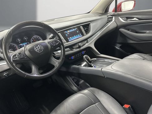 Used 2018 Buick Enclave Essence w/ Trailering Package AWD/4WD image 13