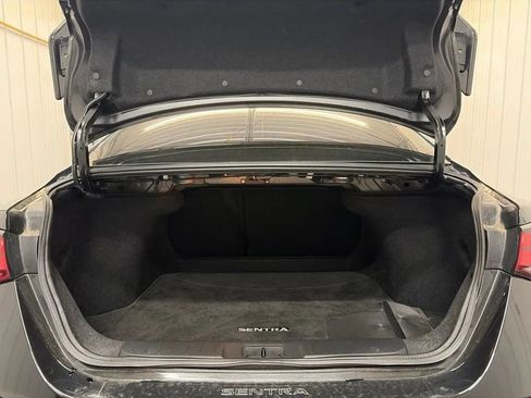 Used 2024 Nissan Sentra SR FWD image 15