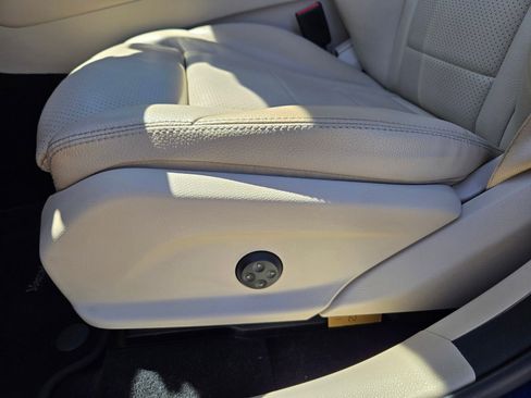 Used 2018 Mercedes-Benz GLC 300 image 19