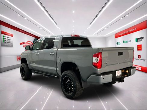 Used 2020 Toyota Tundra Limited w/ Limited Premium Package image 6