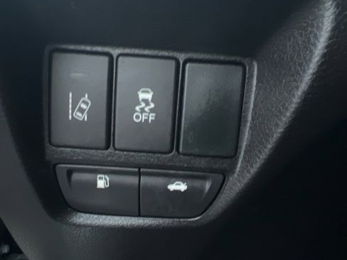 Used 2015 Acura TLX w/ Technology Package image 27