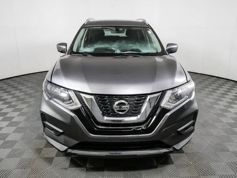 Used 2017 Nissan Rogue SV AWD/4WD image 25