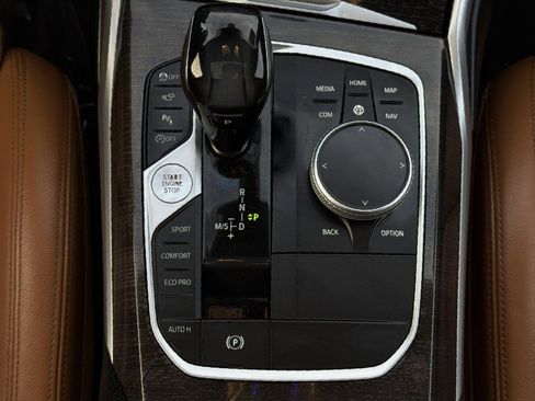 Used 2020 BMW M340i xDrive image 27