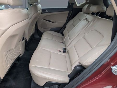 Used 2017 Hyundai Tucson SE Plus image 13