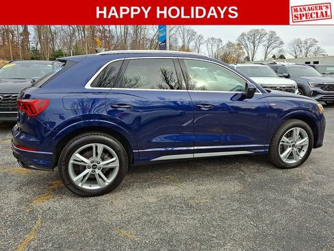 Used 2022 Audi Q3 2.0T Premium w/ Convenience Package image 7
