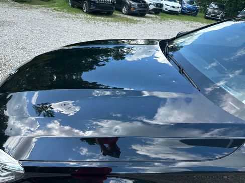 Used 2018 BMW 750i xDrive image 22