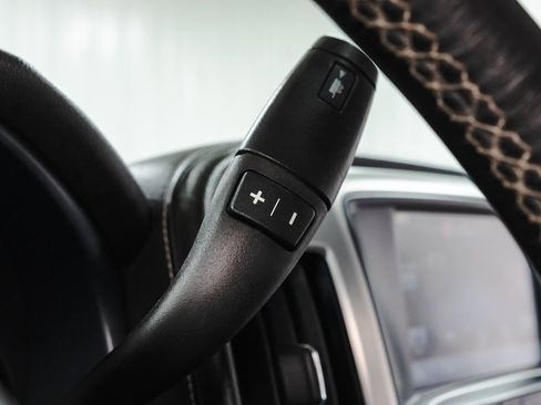 Used 2016 GMC Sierra 2500 SLT w/ Suspension Package, Off-Road image 22