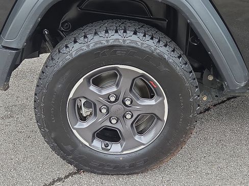 Used 2019 Jeep Wrangler Sport AWD/4WD image 7