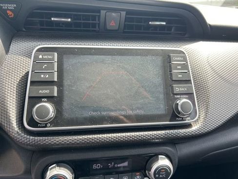 Used 2020 Nissan Kicks SV FWD image 9