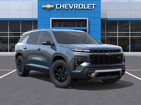 New 2026 Chevrolet Traverse Z71 w/ Driver Confidence Package AWD/4WD image 32
