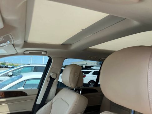 Used 2019 Mercedes-Benz GLS 550 4MATIC image 23