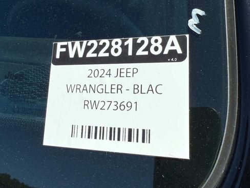 Used 2024 Jeep Wrangler Unlimited Sport AWD/4WD image 33