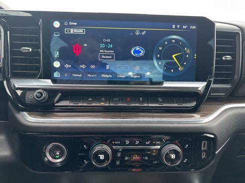 Used 2022 Chevrolet Silverado 1500 RST w/ Z71 Off-Road Package image 42