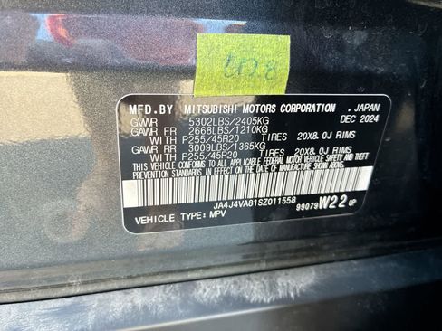 Used 2025 Mitsubishi Outlander SE AWD/4WD image 34