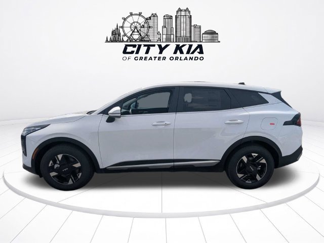 New 2026 Kia Sportage LX w/ LX Convenience Package FWD image 3