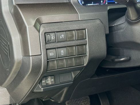 New 2026 Toyota Tacoma TRD Off-Road AWD/4WD image 12