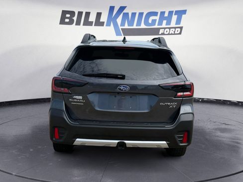 Used 2021 Subaru Outback Limited XT AWD/4WD image 4
