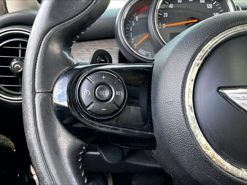 Used 2015 MINI Cooper S image 24