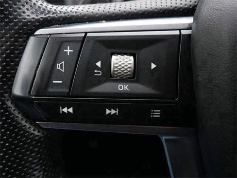 Used 2022 Mitsubishi Outlander SE image 26