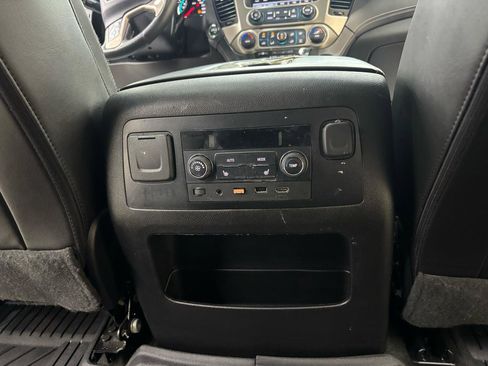 Used 2017 GMC Yukon Denali w/ Open Road Package AWD/4WD image 23