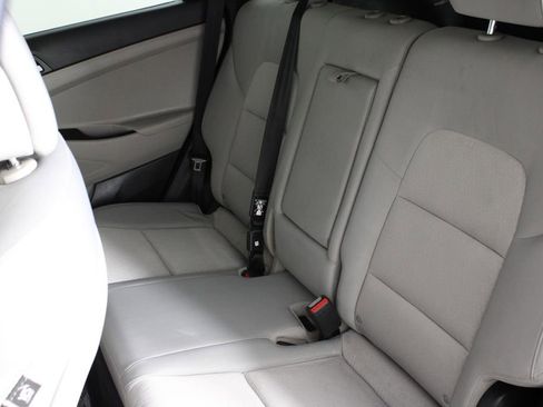 Used 2018 Hyundai Tucson SE AWD/4WD image 20