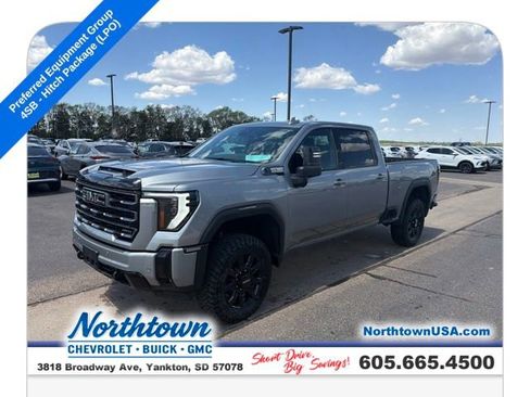 Used 2025 GMC Sierra 2500 AT4 AWD/4WD image 1
