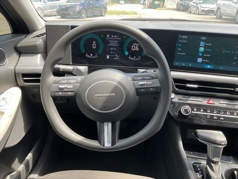 Used 2026 Hyundai Sonata SE FWD image 27