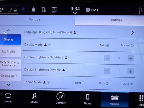 Used 2022 Chrysler Pacifica Touring-L FWD image 32