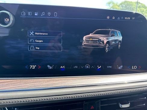 New 2026 Chevrolet Suburban LT AWD/4WD image 37