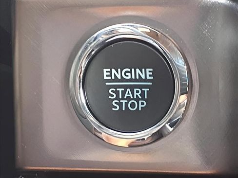 Used 2024 Ford F350 King Ranch image 13