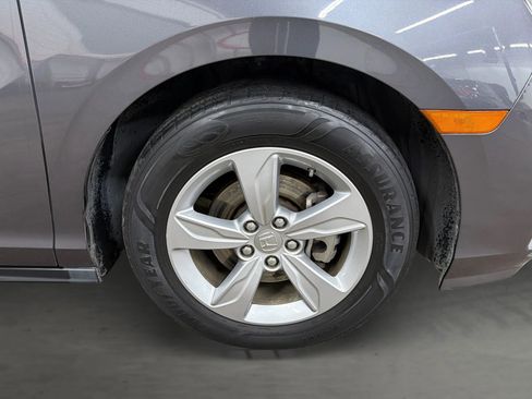Used 2019 Honda Odyssey EX-L image 18
