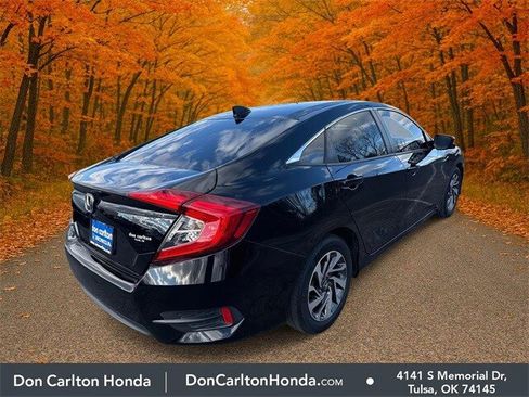 Used 2017 Honda Civic EX image 4