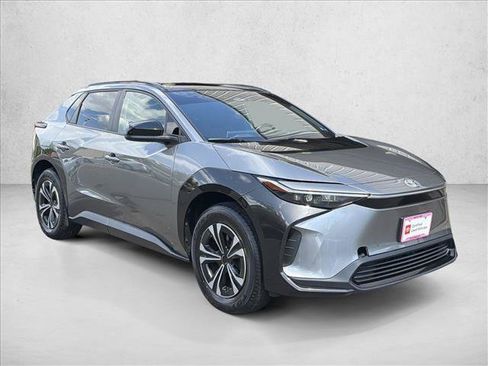 Certified 2023 Toyota bZ4X AWD w/ Weather Package image 3