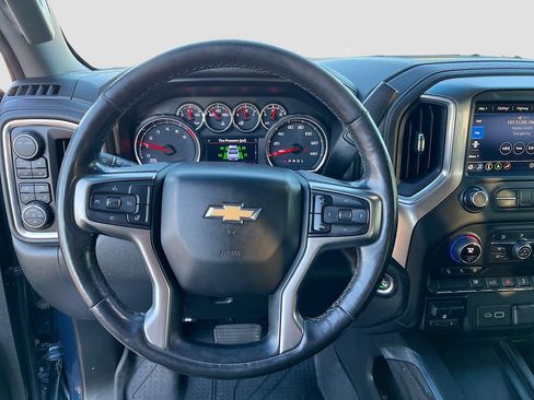 Used 2020 Chevrolet Silverado 2500 LTZ w/ LTZ Convenience Package AWD/4WD image 11