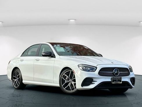 Used 2022 Mercedes-Benz E 350 Sedan image 9