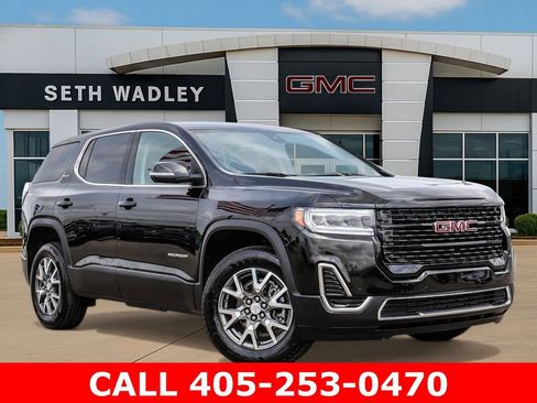 Used 2023 GMC Acadia SLE FWD image 1