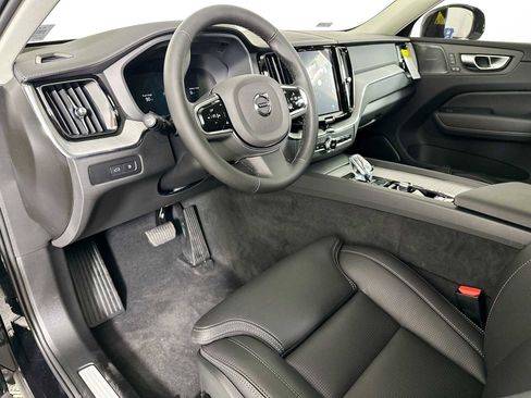 Used 2025 Volvo XC60 T8 Ultra w/ Protection Package Premier image 7