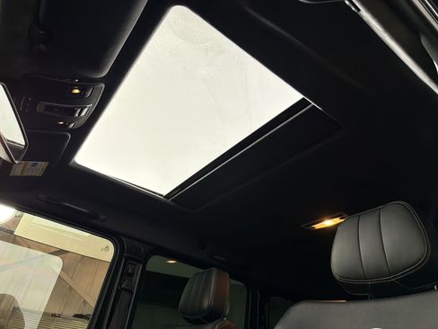 Used 2013 Mercedes-Benz G 63 AMG 4MATIC image 20