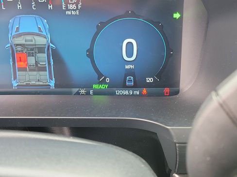 Used 2025 Ford F150 XLT w/ Equipment Group 301A Standard image 25