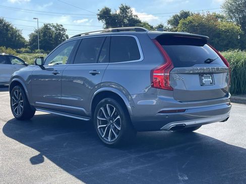 Used 2017 Volvo XC90 T6 Momentum w/ Vision Package AWD/4WD image 5