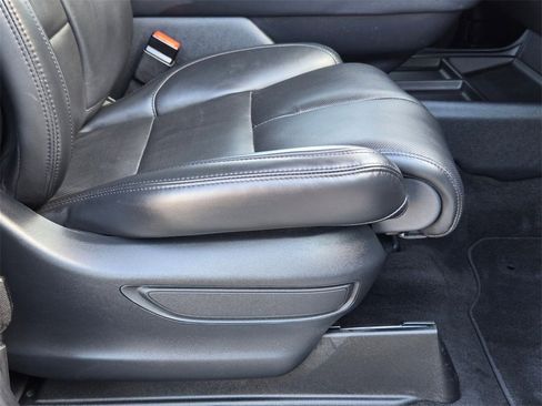 Used 2024 Lincoln Navigator Reserve image 33