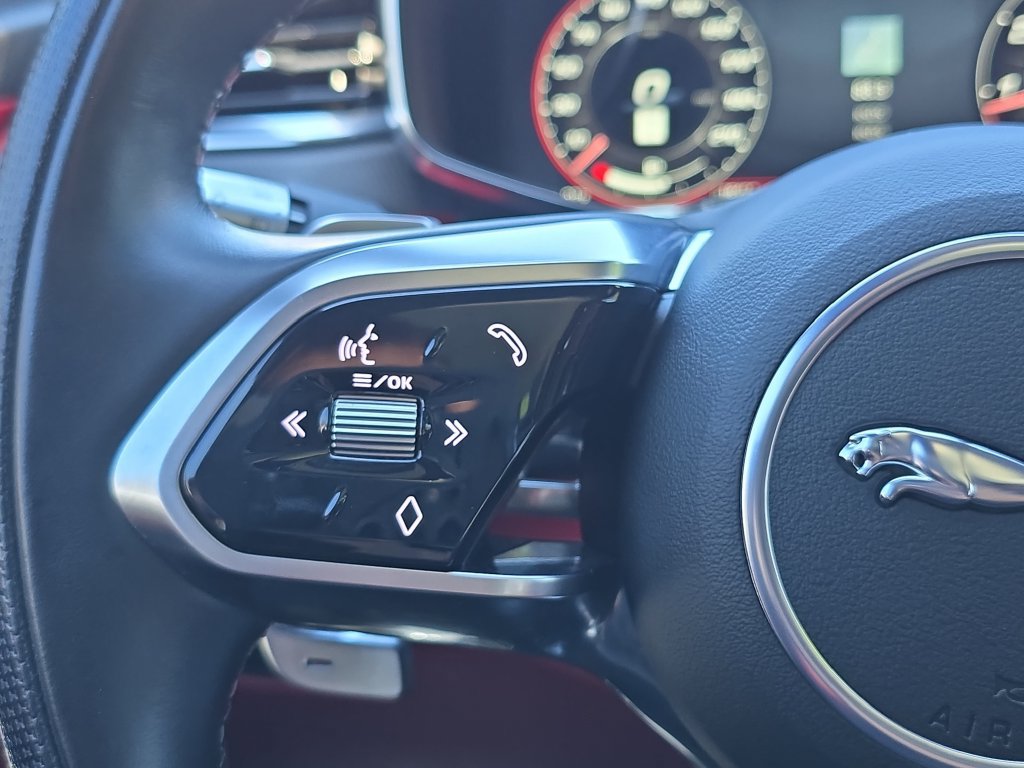 Used 2022 Jaguar F-PACE SVR AWD/4WD image 20