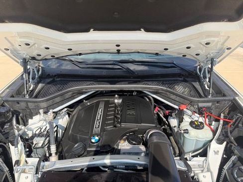 Used 2018 BMW X6 sDrive35i w/ M Sport Package RWD image 19