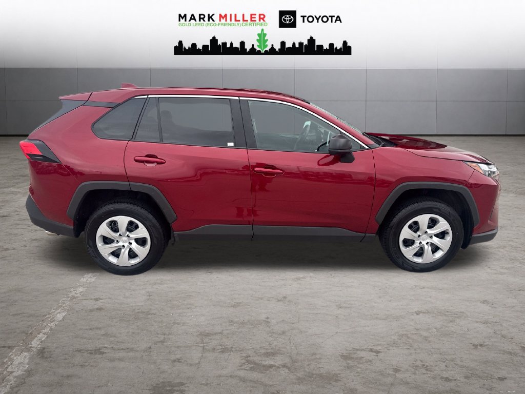 Certified 2025 Toyota RAV4 LE AWD/4WD image 6