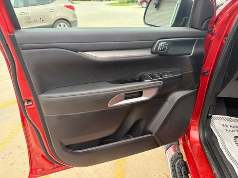 Used 2024 Ford Ranger Lariat w/ FX4 Off-Road Package AWD/4WD image 14