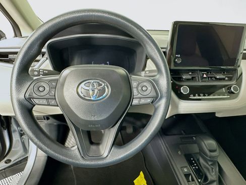 Certified 2026 Toyota Corolla Cross L FWD image 11