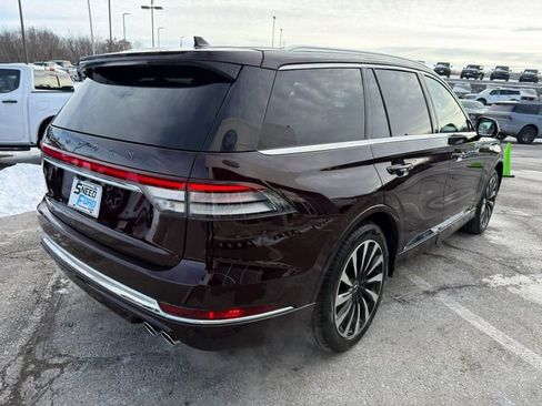 Used 2023 Lincoln Aviator Black Label Grand Touring image 7