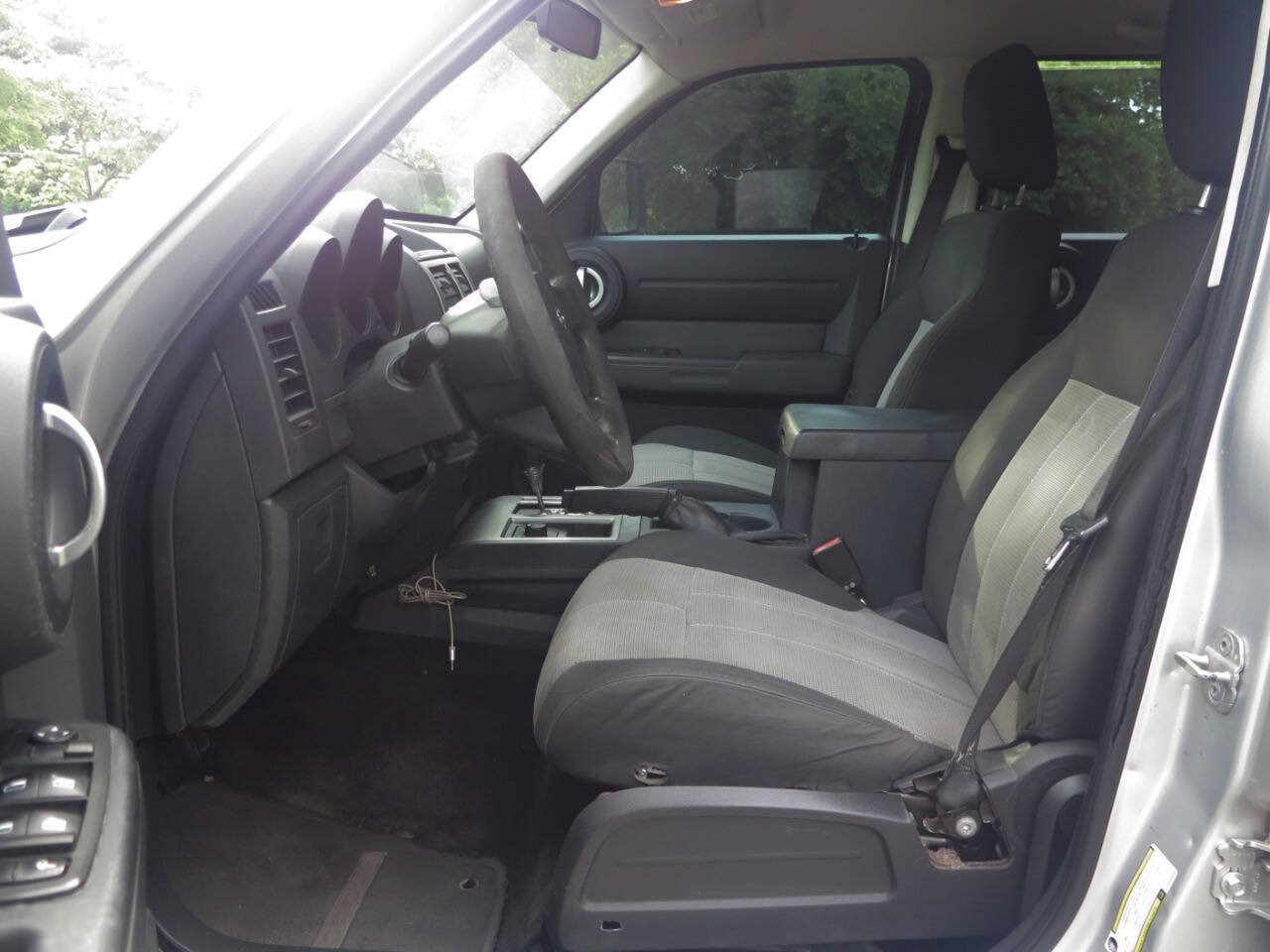 Used 2009 Dodge Nitro SE AWD/4WD image 7
