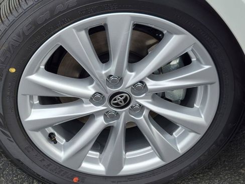 Used 2023 Toyota Corolla LE w/ LE Convenience Package FWD image 30